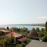 семейство маврови