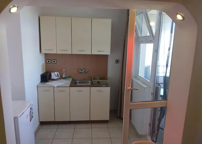 семейство маврови 3*