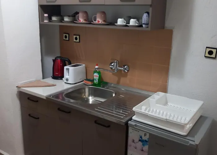 семейство маврови 3* Rezovo