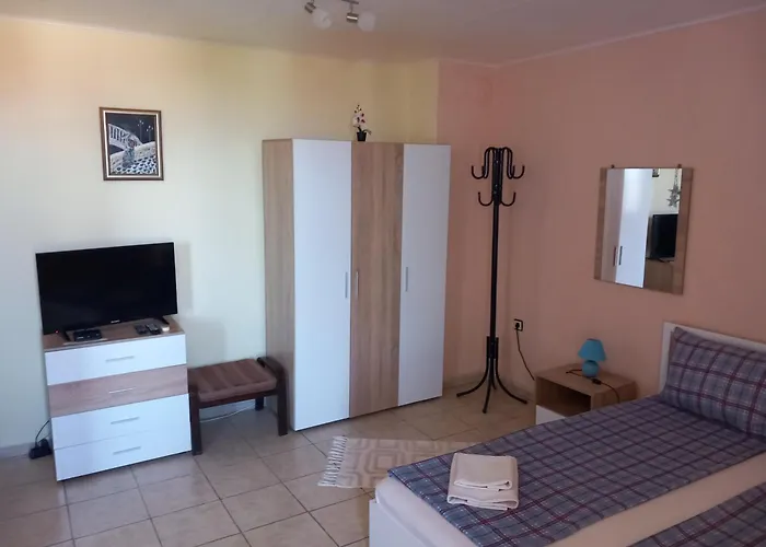 семейство маврови 3*