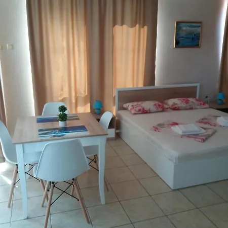 семейство маврови Guest house