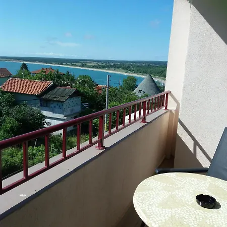 Maison d'hôtes семейство маврови 3*