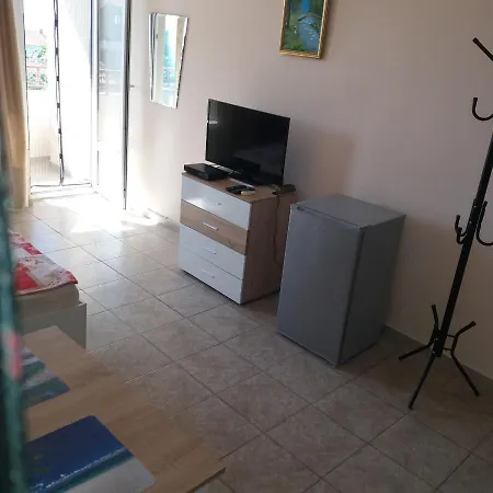 семейство маврови 3* Rezovo