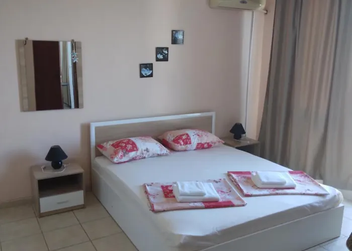 семейство маврови 3*