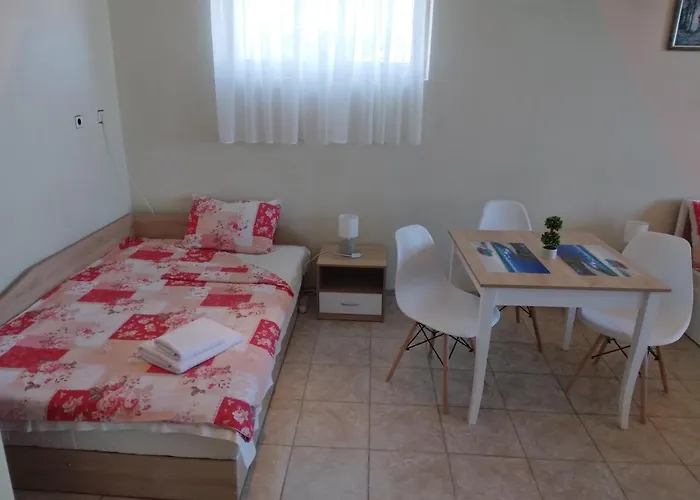 Casa de hóspedes семейство маврови